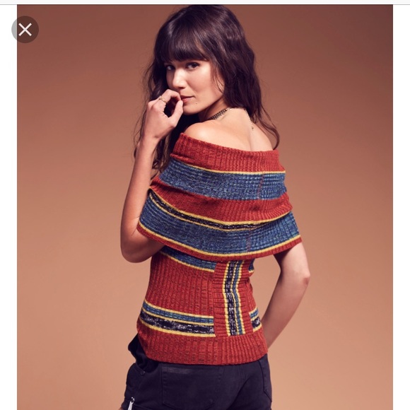 Free People Carly Cowl Off The Shoulder Top - Picture 2 of 4